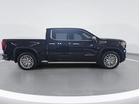 Certified 2019 GMC Sierra 1500 Denali w/ Denali Ultimate Package AWD/4WD image 2