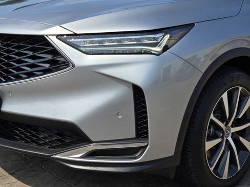 Certified 2026 Acura MDX FWD w/ Technology Package image 9