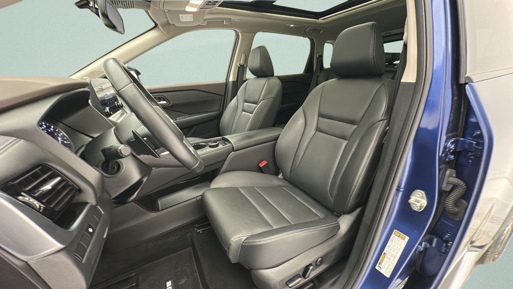 Used 2023 Nissan Rogue SL w/ SL Premium Package AWD/4WD image 13