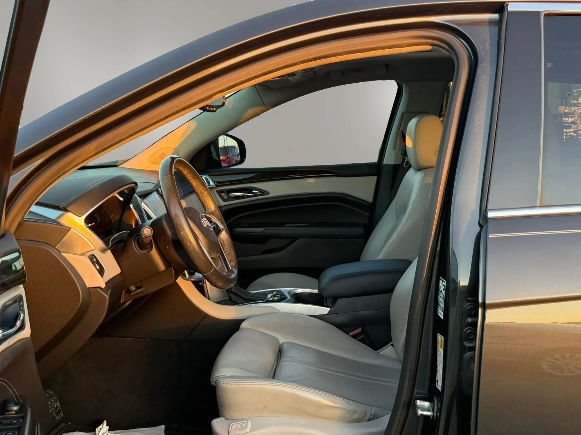 Used 2016 Cadillac SRX Performance w/ Driver Assist Package FWD image 13