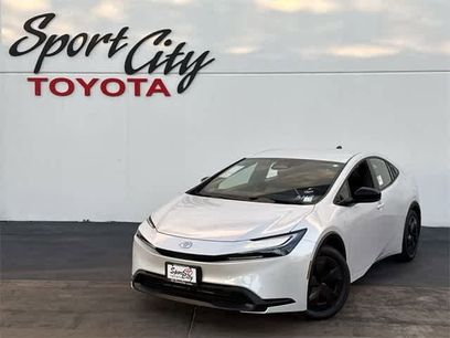 New 2026 Toyota Prius LE