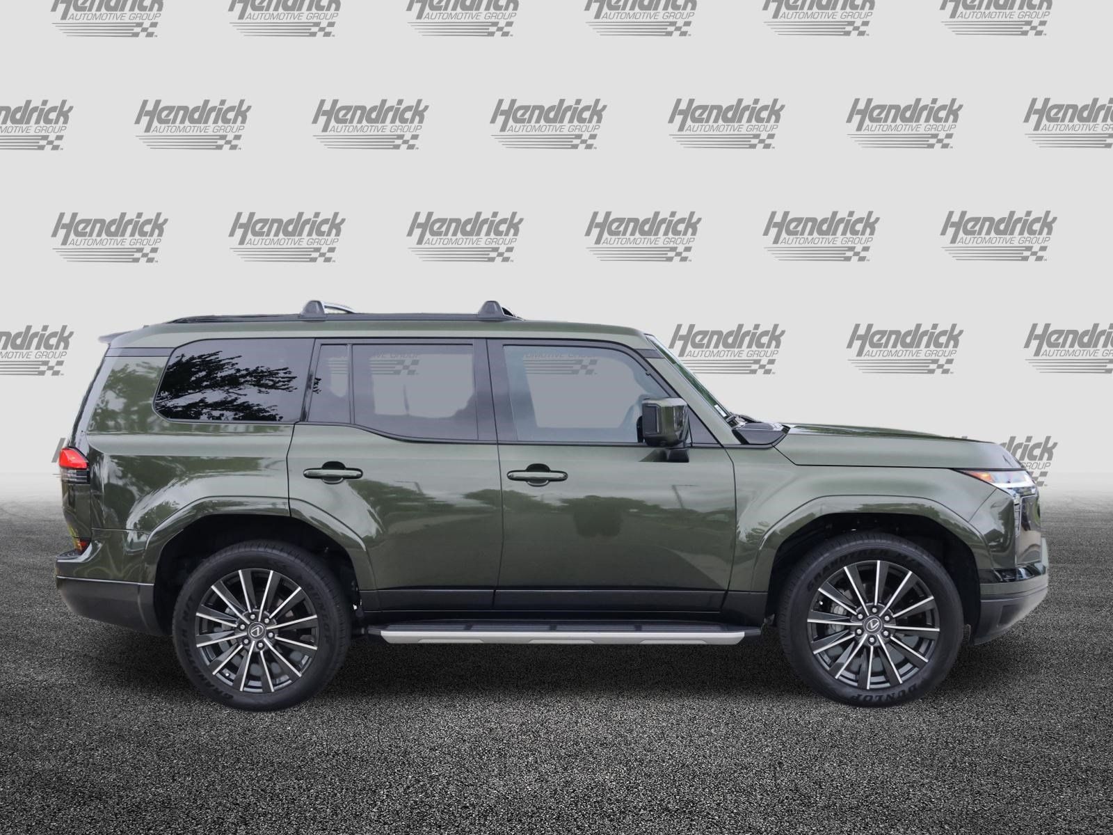 Used 2025 Lexus GX 550 w/ Accessory Package (Z1) AWD/4WD image 10