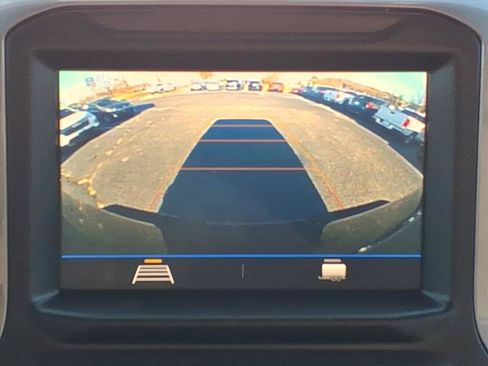 Used 2022 Chevrolet Silverado 2500 Custom w/ Custom Value Package image 18