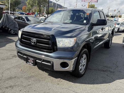 Used 2010 Toyota Tundra image 2