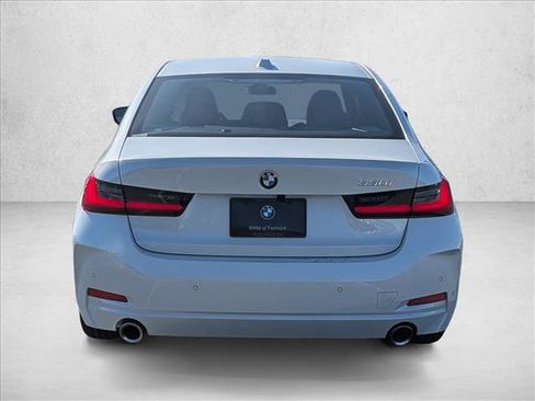 New 2026 BMW 330i Sedan w/ Premium Package RWD image 7