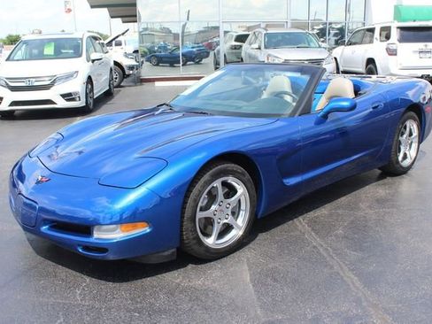 Used 2002 Chevrolet Corvette Convertible w/ Preferred Equipment Group2 RWD image 22