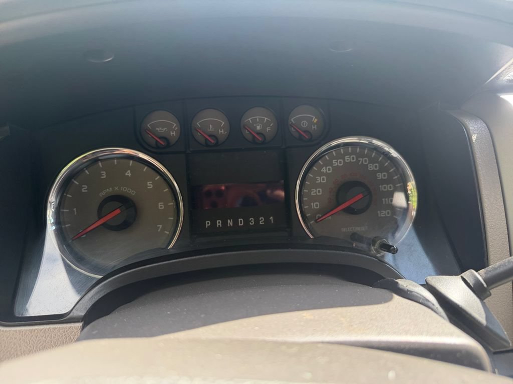 Used 2010 Ford F150 XLT AWD/4WD image 14