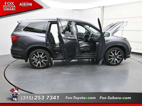 Used 2021 Honda Pilot Touring image 38