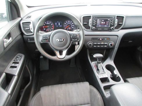 Used 2017 Kia Sportage LX FWD image 15