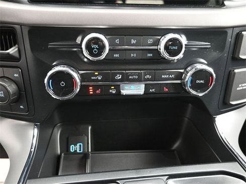 Used 2024 Ford F150 XLT w/ Equipment Group 302A MID image 18