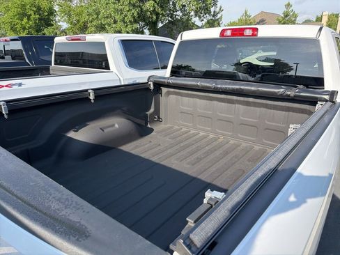 Used 2022 RAM 1500 Tradesman w/ Chrome Plus Package RWD image 7