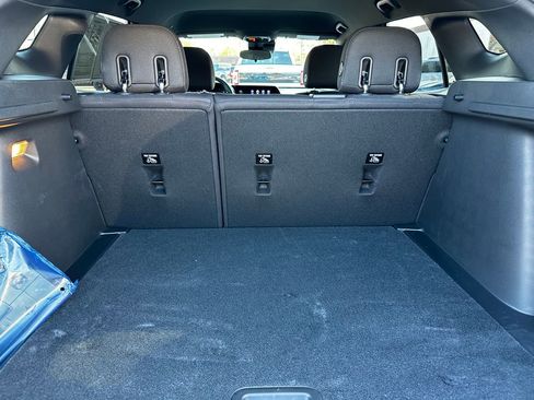 Used 2026 Chevrolet Trax RS image 38