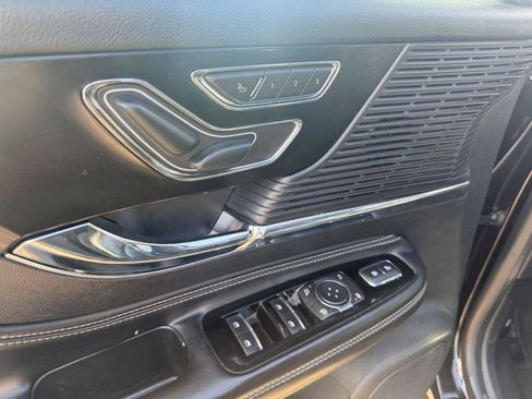 Used 2022 Lincoln Corsair FWD image 18