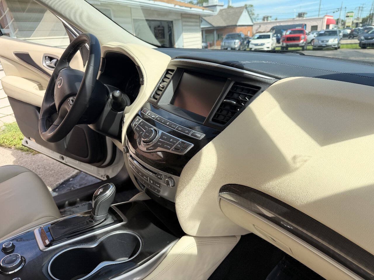 Used 2018 INFINITI QX60 FWD image 18