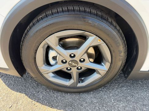 Used 2025 Kia K4 FWD image 29