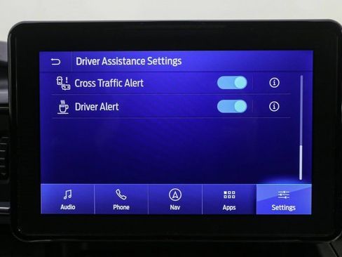 Used 2022 Ford Explorer XLT w/ Equipment Group 202A image 27