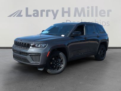 New 2026 Jeep Grand Cherokee Altitude