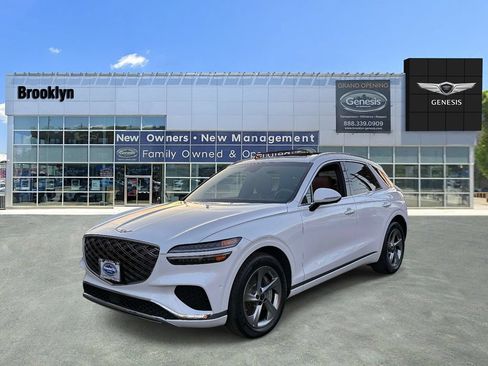 Used 2026 Genesis GV70 2.5T Advanced AWD/4WD image 10