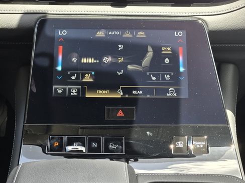 New 2026 INFINITI QX80 Luxe RWD image 19