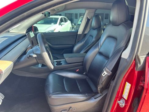 Used 2021 Tesla Model Y Performance AWD/4WD image 12