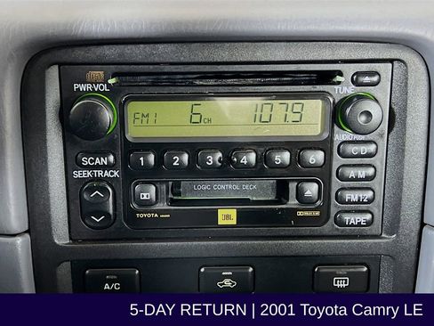 Used 2001 Toyota Camry V6 image 16