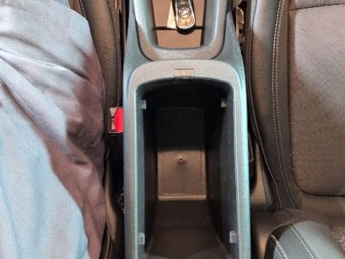 Used 2022 Buick Encore GX Select image 19