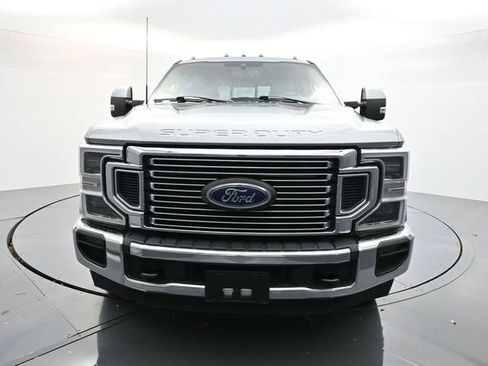 Used 2022 Ford F350 Lariat w/ Lariat Ultimate Package image 2