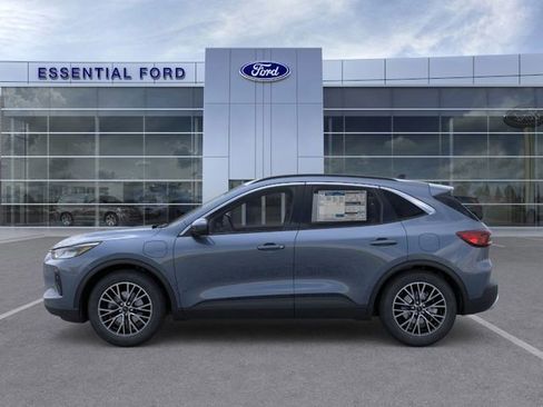New 2026 Ford Escape SE FWD image 3