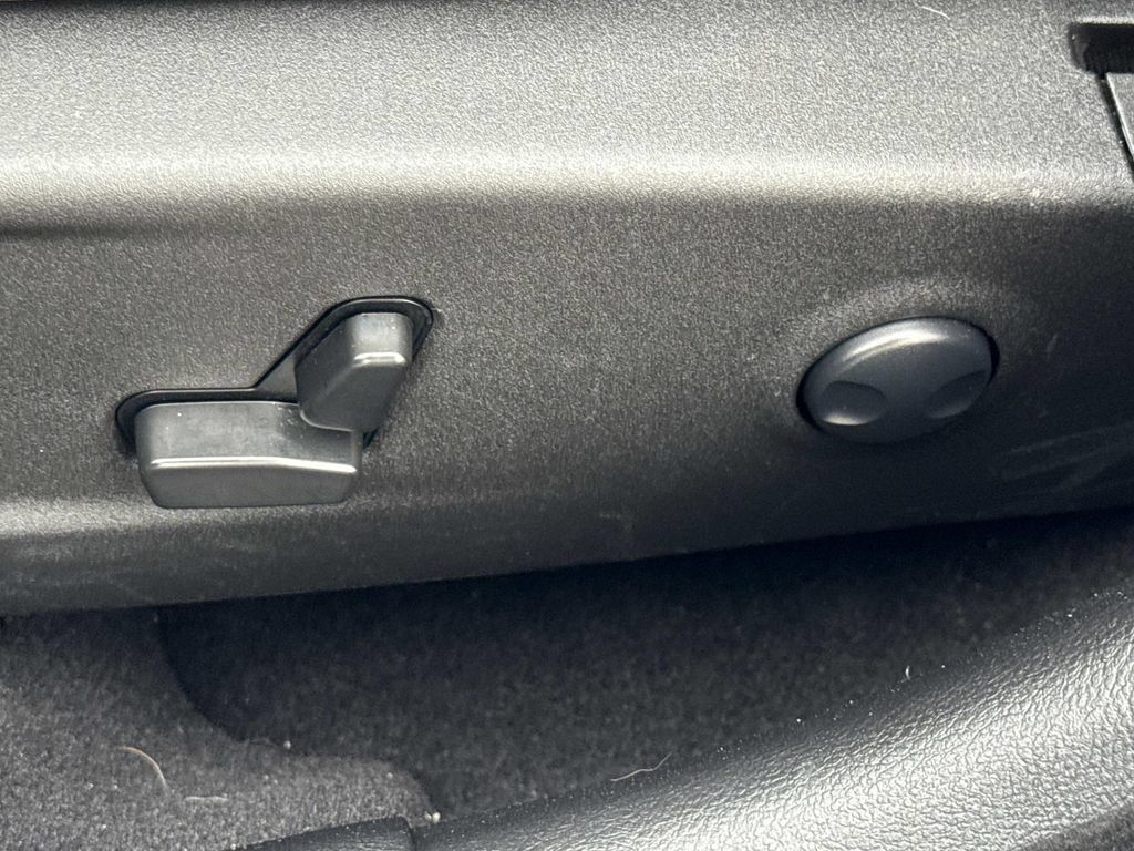 Used 2023 Dodge Charger Scat Pack RWD image 16