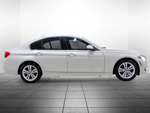 Used 2016 BMW 328i xDrive Sedan AWD/4WD image 8