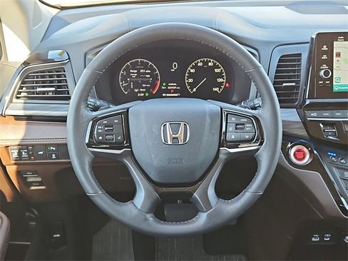 Used 2025 Honda Odyssey Elite image 7
