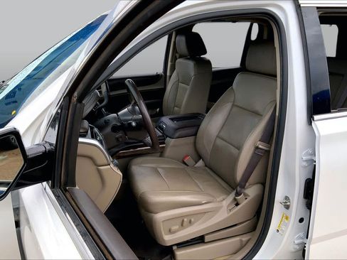 Used 2017 Chevrolet Tahoe LT RWD image 8