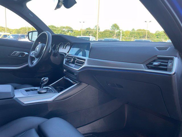 Used 2020 BMW 330i xDrive Sedan w/ M Sport Package AWD/4WD image 30