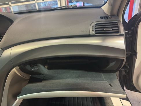 Used 2013 Acura TL w/ Technology Package FWD image 26