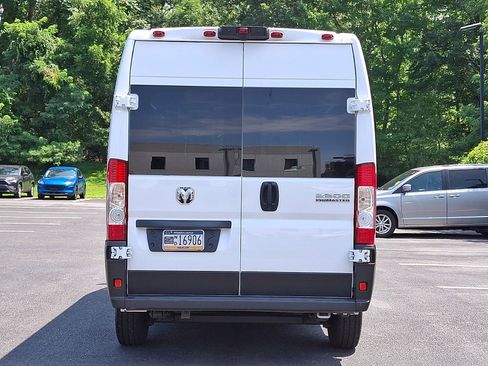 Used 2024 RAM ProMaster 2500 w/ Convenience Group FWD image 23