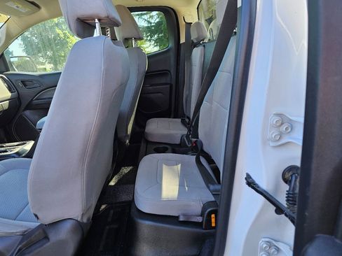 Used 2016 Chevrolet Colorado W/T w/ WT Convenience Package image 24