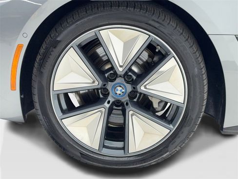 Used 2024 BMW i4 eDrive35 w/ Premium Package image 56