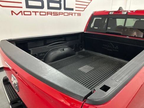 Used 2020 RAM 1500 Big Horn AWD/4WD image 11