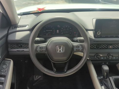 Used 2024 Honda Accord LX image 17