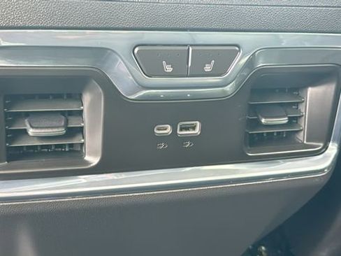 Used 2023 GMC Sierra 1500 SLT w/ SLT Premium Plus Package image 22