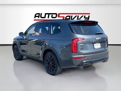 Used 2022 Kia Telluride EX w/ EX Premium Package image 5