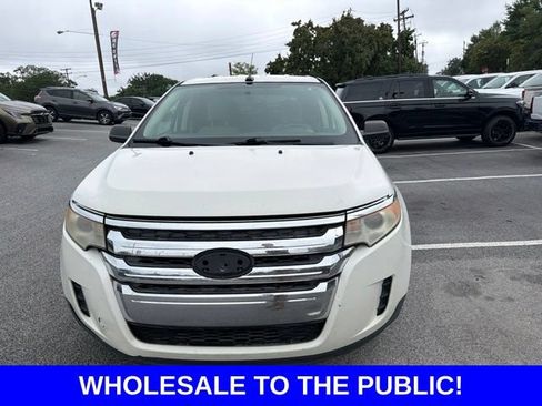 Used 2012 Ford Edge SE FWD image 2