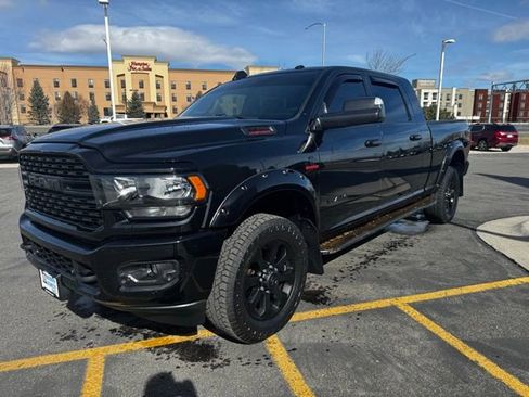 Used 2022 RAM 2500 Big Horn w/ Night Edition image 2