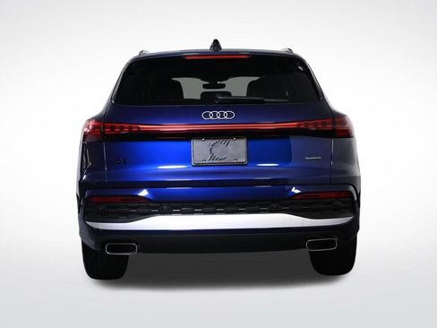 Used 2025 Audi Q5 Premium w/ Convenience Package AWD/4WD image 4