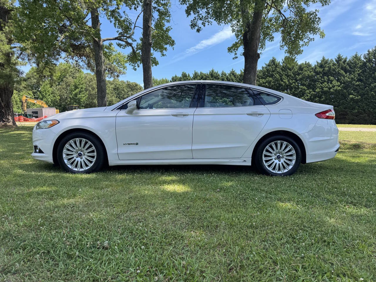 Used 2013 Ford Fusion SE FWD image 8