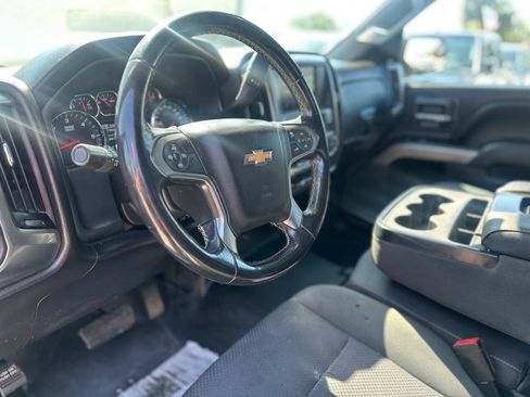 Used 2019 Chevrolet Silverado 1500 LT RWD image 13