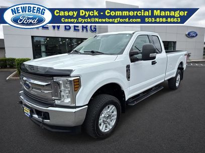 Used 2019 Ford F350 XLT w/ Camper Package