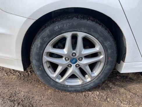 Used 2013 Ford Fusion SE image 13