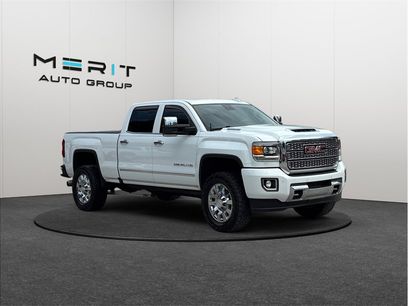 Used 2019 GMC Sierra 2500 Denali w/ Duramax Plus Package