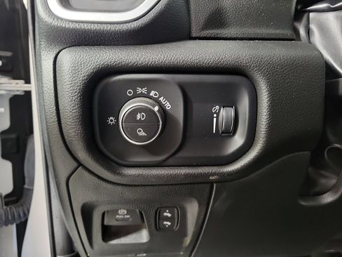 Used 2023 RAM 1500 Big Horn RWD image 13